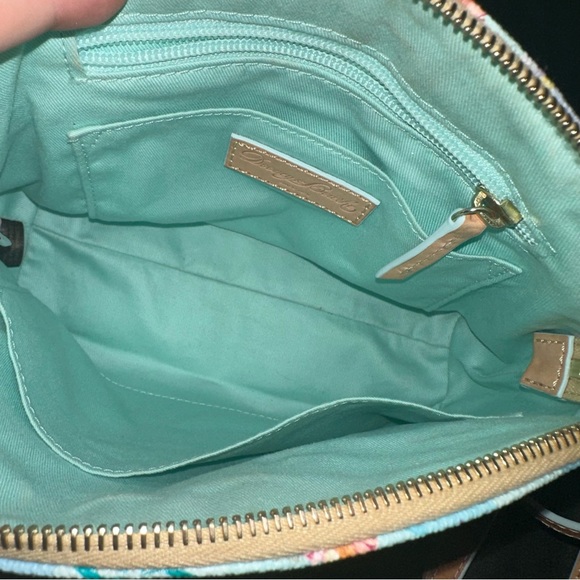 Disney Dooney & Bourke Frozen Elsa Anna Olaf Crossbody Purse Retired Edition - Picture 3 of 7